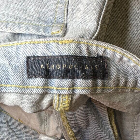 Aeropostale Distressed Jean Skirt Light Wash Size 4 - Picture 3 of 4